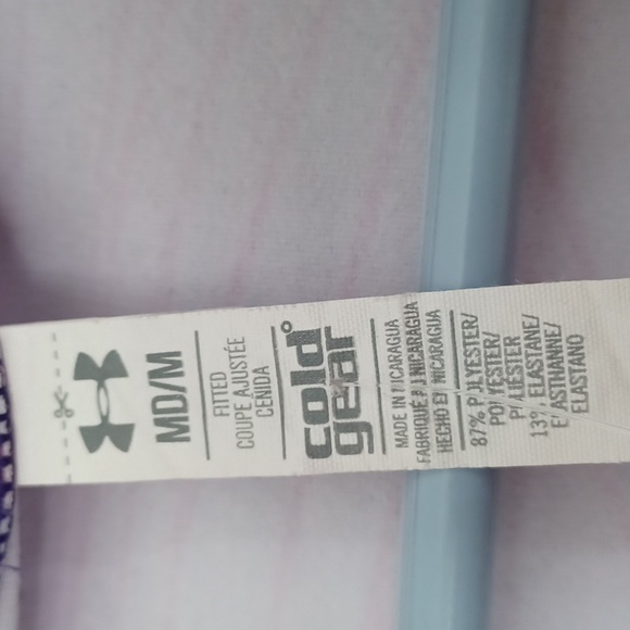 Under Armour Quarter Zip - Picture 3 of 4